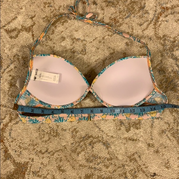 NWT Hot Water Push-Up Bikini Top - Size XL - Picture 5 of 5